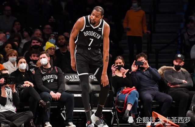  锡安脚踝扭伤预计缺阵两周  